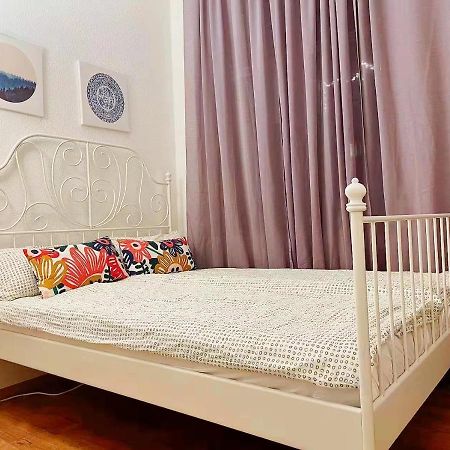Familienfreundliches Apartment Im Zentrum Fuer Geschaeftsreisen Und Privat دريسدن المظهر الخارجي الصورة